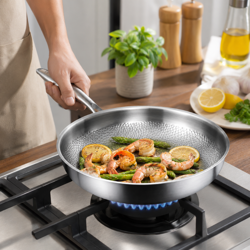 28cm Pure Titanium Frying Pan with Hammer Pattern Surface for Induction and Gas Cooktops