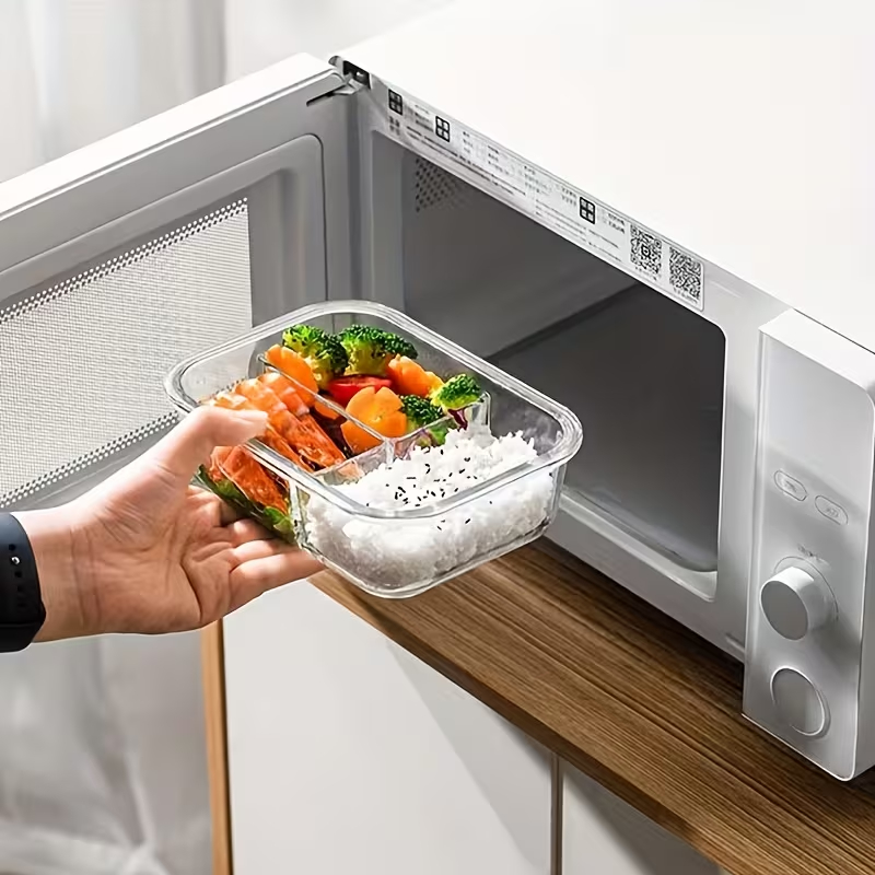 1040ml Rectangular Glass Lunch Box with Compartments Locking Lid Microwave Freezer Dishwasher Friendly
