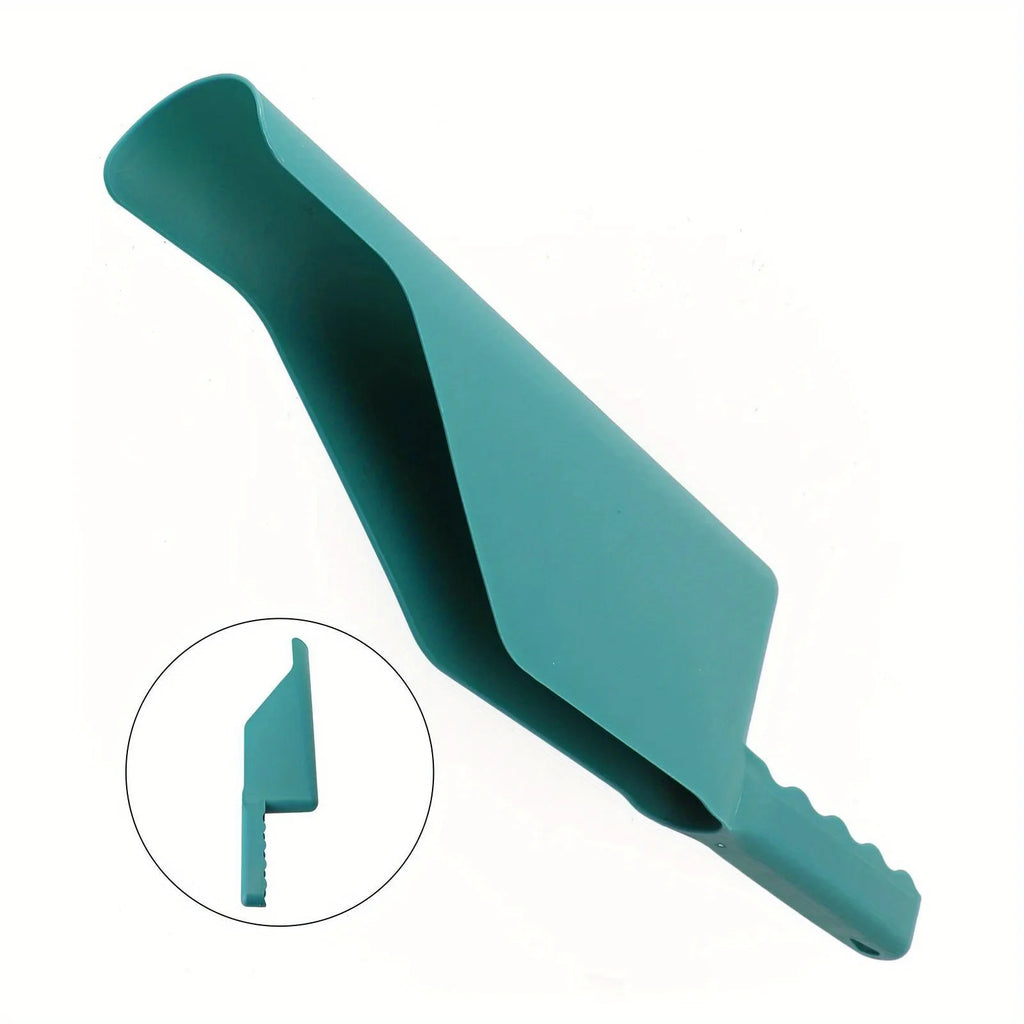 Gutter Cleaning Scoop Leaf and Debris Removal Tool for Roof Gutters Garden Maintenance