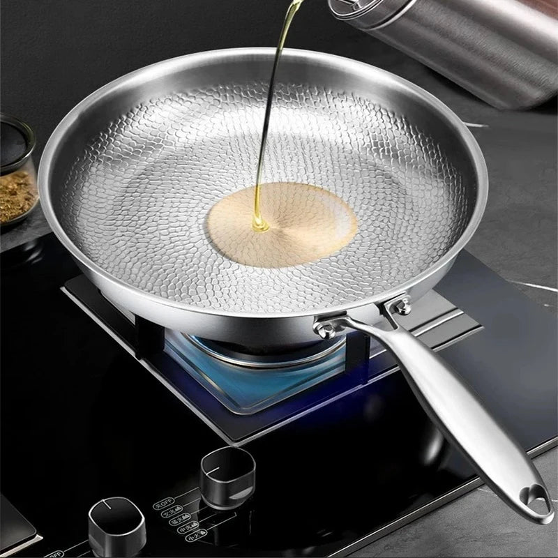 26cm Pure Titanium Frying Pan with Hammer Pattern Surface for Induction and Gas Cooktops