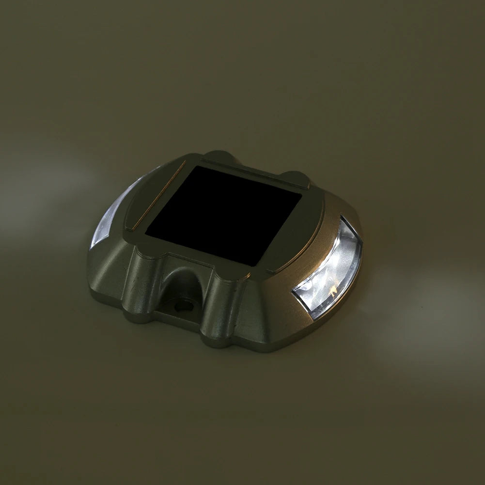 Solar Powered LED Driveway Light WHITE 6 LED Waterproof Aluminum Outdoor Pathway Road Marker